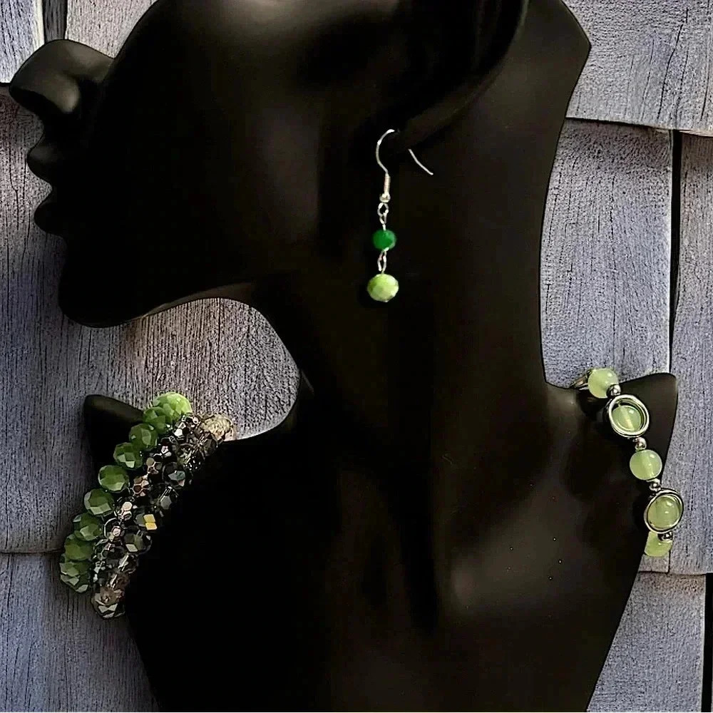 Green & silver jewelry set handcrafted 5pc set
